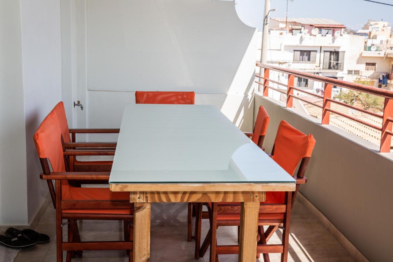 5 Sterne Apollo City Apartment ลาวริออน ภายนอก รูปภาพ